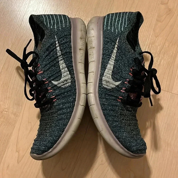 Nike Free RN Flyknit Running Shoes Sneakers Blue Women’s 8.5 - Picture 9 of 10